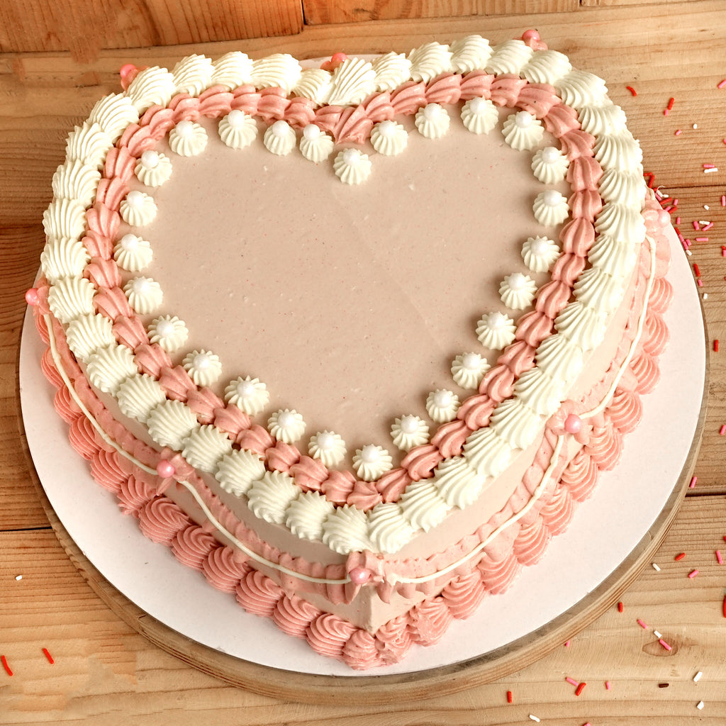 Vintage Sweetheart Cake